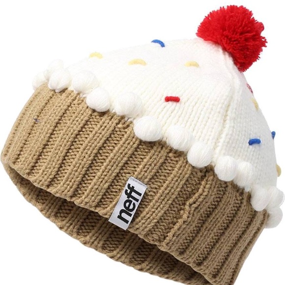 NWT Neff Knit cupcake hat - Picture 3 of 3